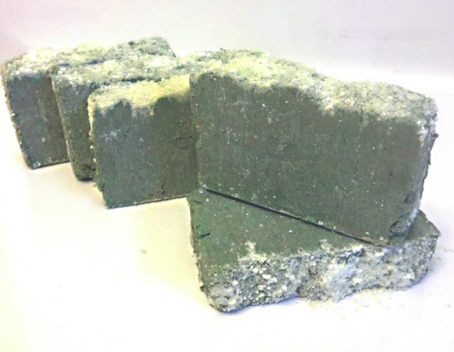 Seaweed, White Tea & Ginger Scrub Soap